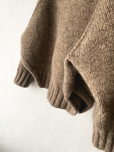 Modèle de tricot Yoga Winter – pull raglan top-down
