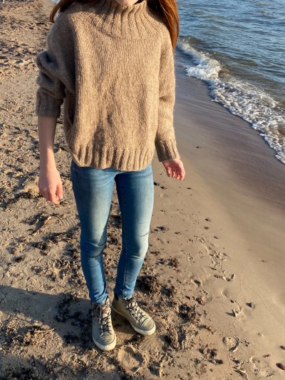 Modèle de tricot Yoga Winter – pull raglan top-down